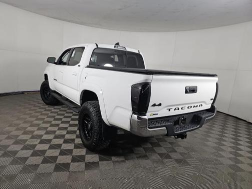 2020 Toyota Tacoma SR5