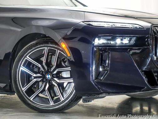 2024 BMW i7 xDrive60