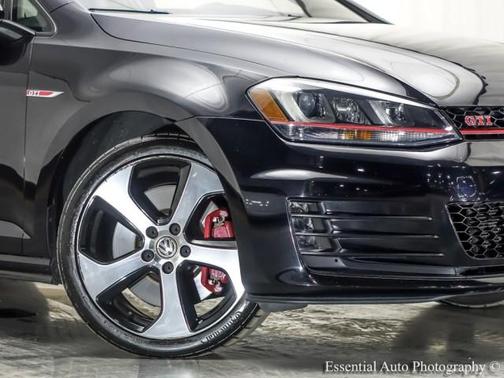 2016 Volkswagen Golf GTI Autobahn w/ Performance 4-Door