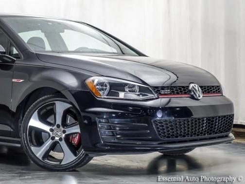 2017 Volkswagen Golf GTI S 4-Door