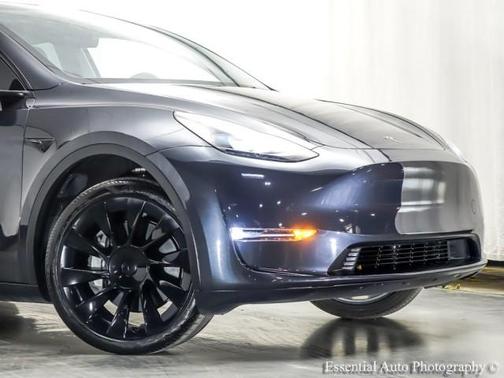 Stealth Gray 2024 Tesla Model Y Long Range