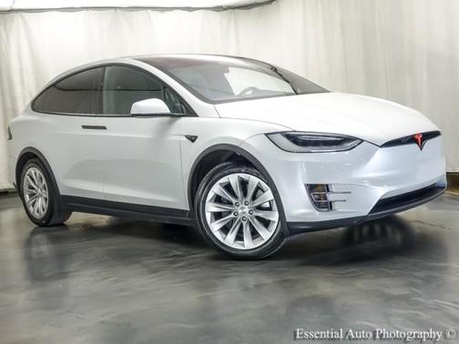 Pearl White Multi 2019 Tesla Model X Long Range