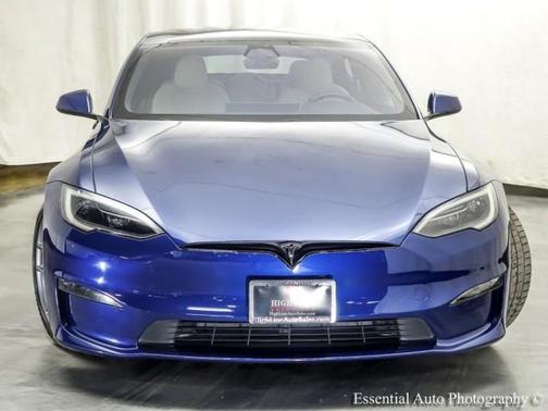 Deep Blue Metallic 2023 Tesla Model S Plaid
