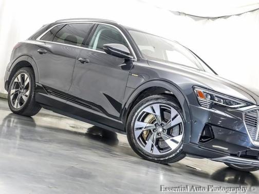 2021 Audi e-tron Premium