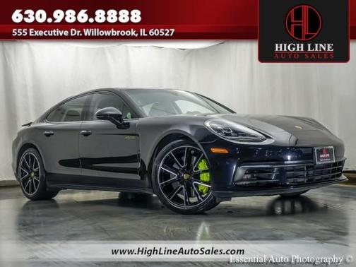 2019 Porsche Panamera 4