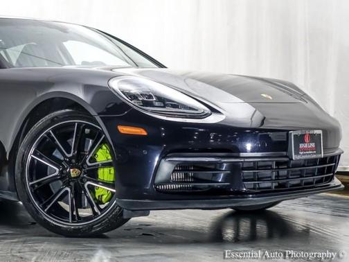 2019 Porsche Panamera 4