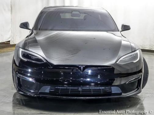 2022 Tesla Model S Base