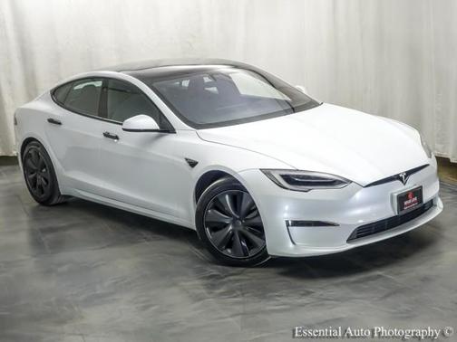 2022 Tesla Model S Base