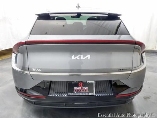 2022 Kia EV6 Wind