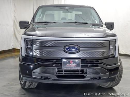 Agate Black Metallic 2023 Ford F-150 Lightning XLT