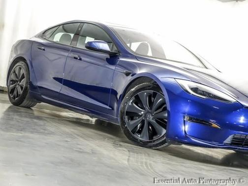 2022 Tesla Model S Base
