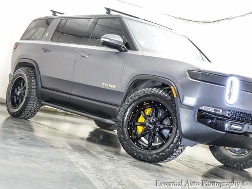 2022 Rivian R1S Launch Edition