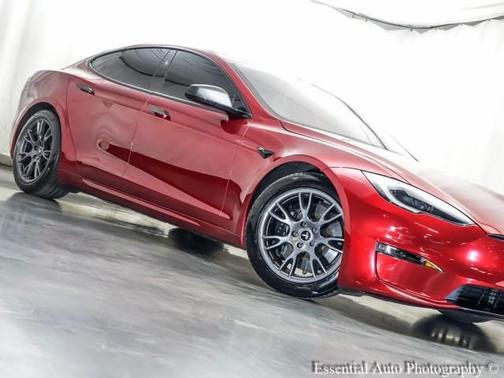 2023 Tesla Model S Standard Range