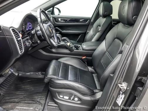 2021 Porsche Cayenne AWD