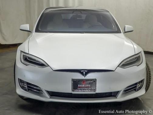 2020 Tesla Model S Performance