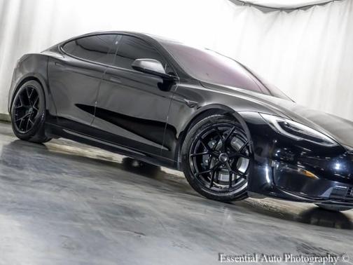 2021 Tesla Model S Plaid