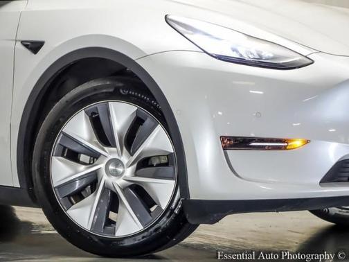 2020 Tesla Model Y Performance