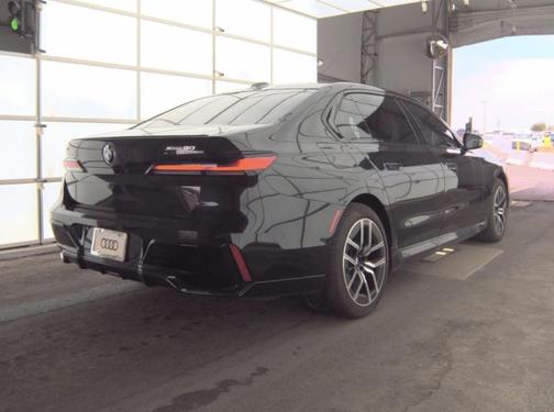 2023 BMW i7 xDrive60