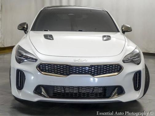 2022 Kia Stinger GT-Line