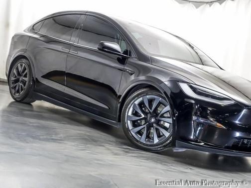 2022 Tesla Model X Plaid