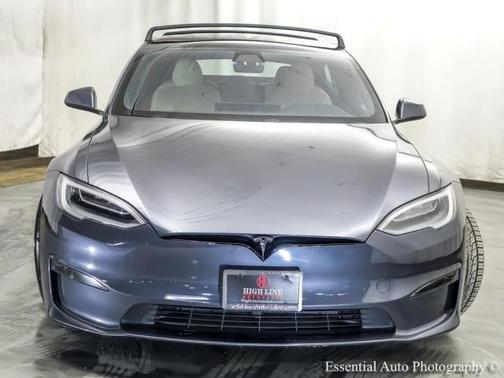2022 Tesla Model S Base