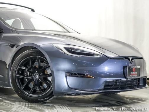 2022 Tesla Model S Base