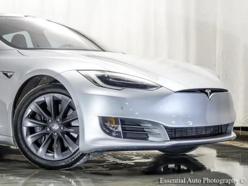 2018 Tesla Model S 75D