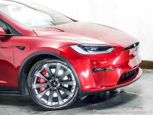 Ultra Red 2023 Tesla Model X Plaid