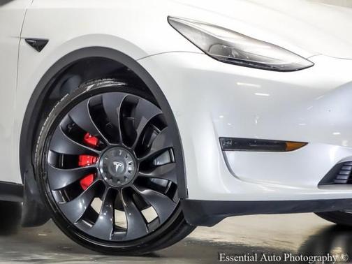2022 Tesla Model Y Performance