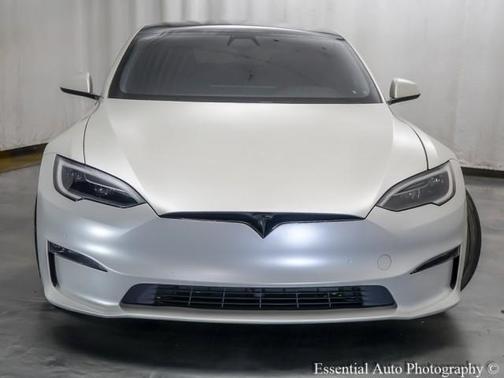 2022 Tesla Model S Base