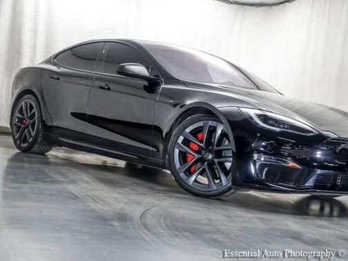 Black 2023 Tesla Model S Plaid