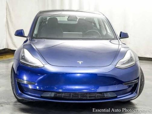 Deep Blue Metallic 2021 Tesla Model 3 Long Range
