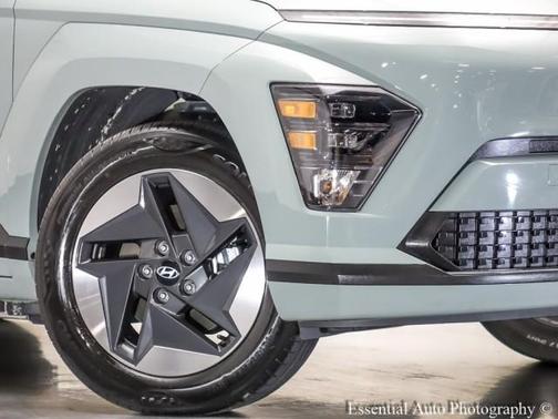 2024 Hyundai KONA EV SEL
