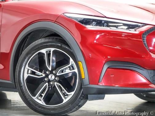 2021 Ford Mustang Mach-E Select