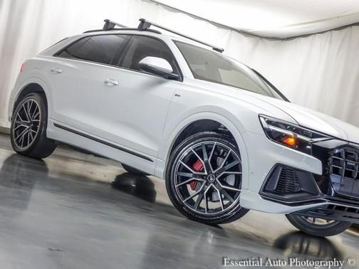 2021 Audi Q8 55 Premium Plus