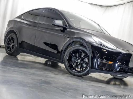 2022 Tesla Model Y Long Range