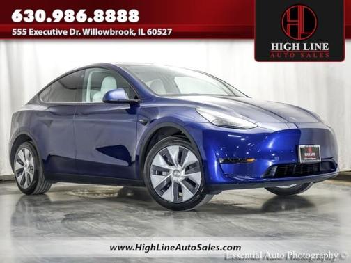 2023 Tesla Model Y Long Range