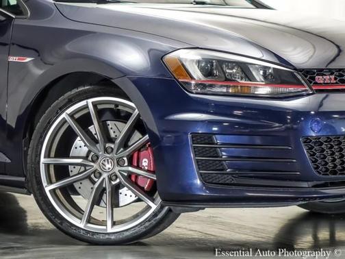 2017 Volkswagen Golf GTI Sport 4-Door