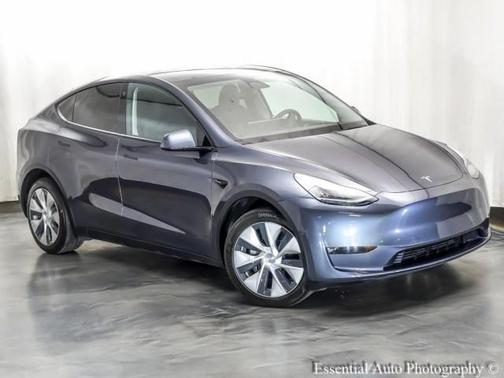 2022 Tesla Model Y Long Range