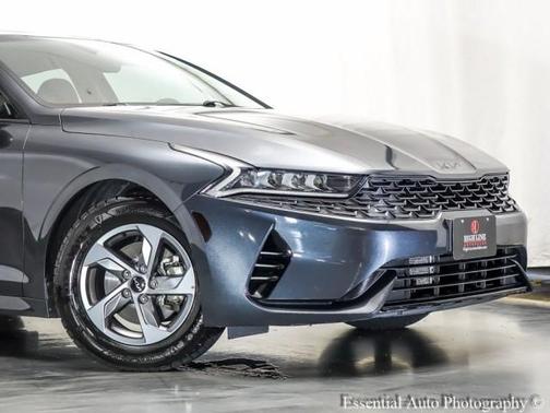 2022 Kia K5 LXS