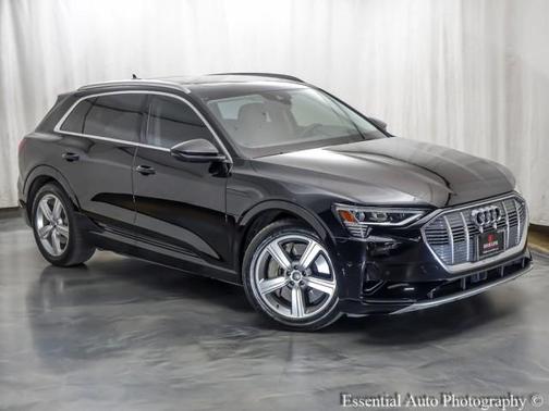 2019 Audi e-tron quattro Premium Plus