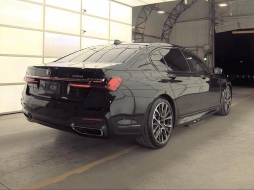2020 BMW 750 i xDrive