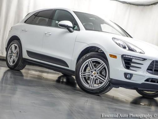 White 2017 Porsche Macan S