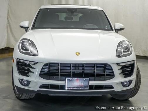 White 2017 Porsche Macan S