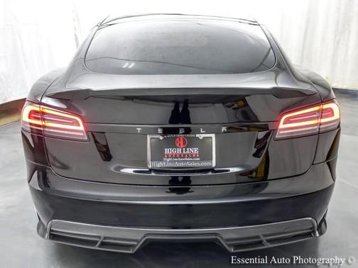 Black 2023 Tesla Model S HW4