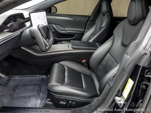 Black 2023 Tesla Model S HW4