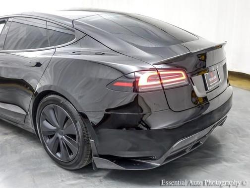 Black 2023 Tesla Model S HW4