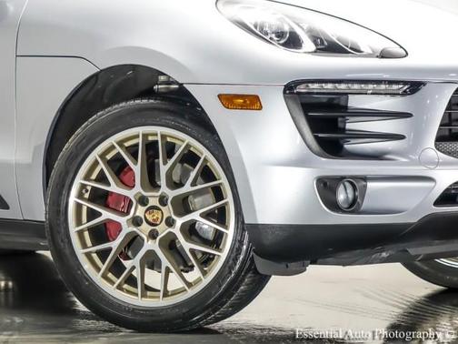 2016 Porsche Macan S