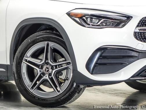 2021 Mercedes-Benz GLA 250 Base 4MATIC