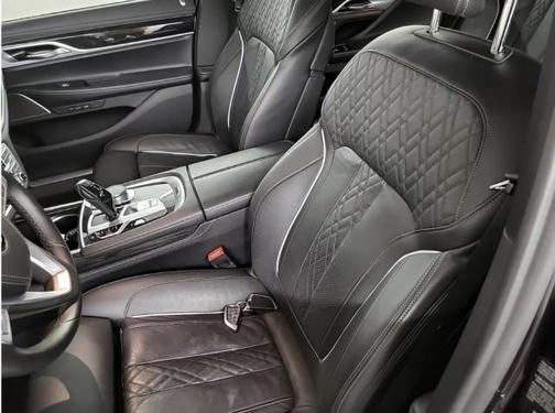 2019 BMW 750 i xDrive